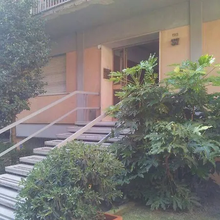 Zeus Superior Bed & Breakfast 2*